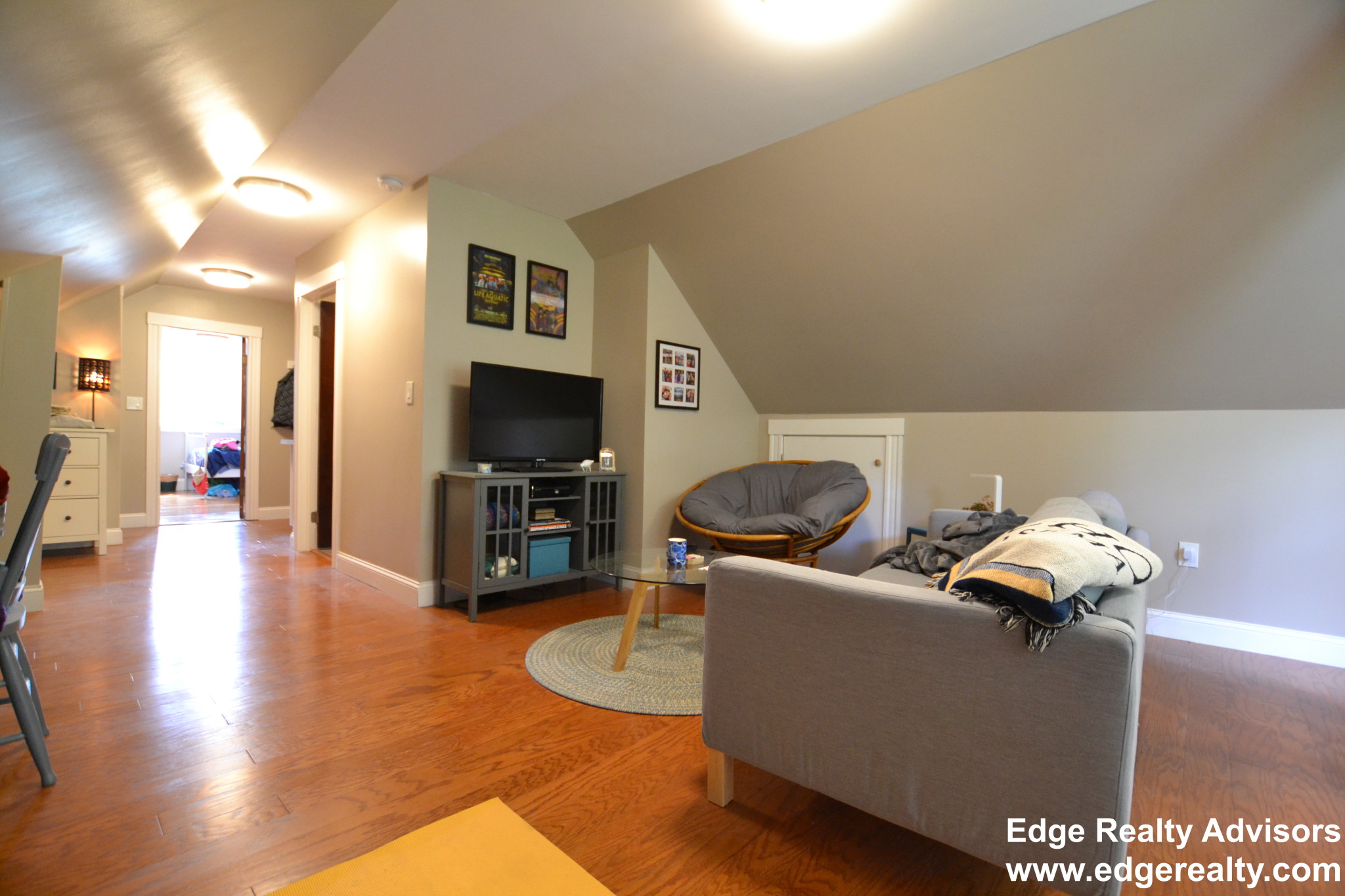 4 bed, 2 bath apartment for rent at 12 South Crescent Circuit Unit 3, Brighton — photo 3 of 15