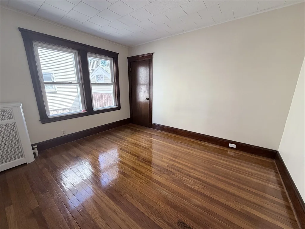 861 Fellsway, Medford