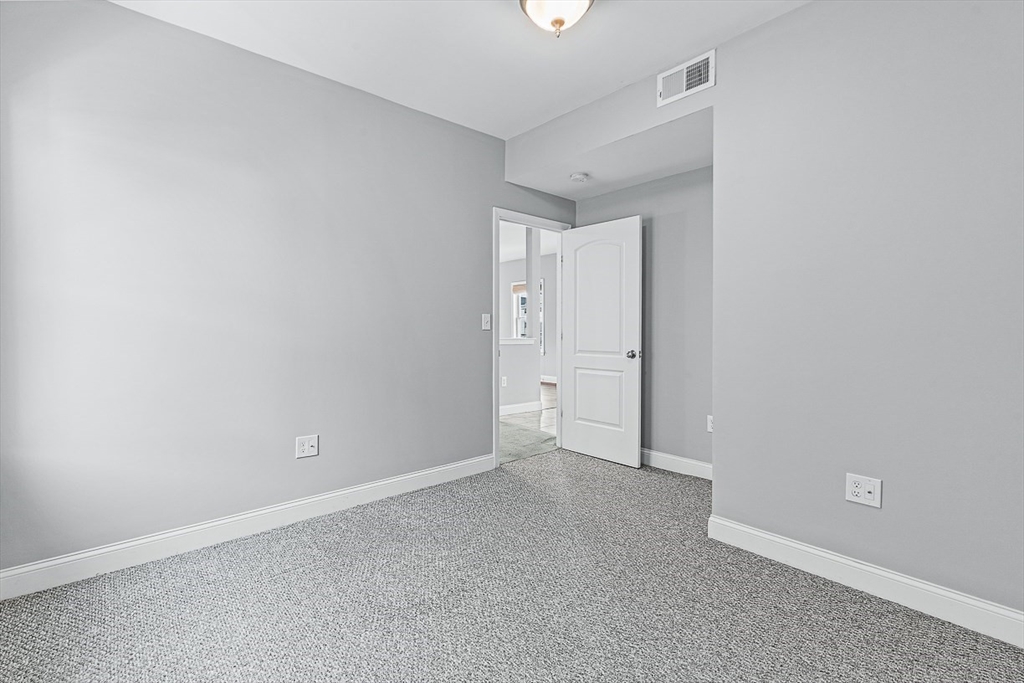 76-78 Bradbury Ave, Medford