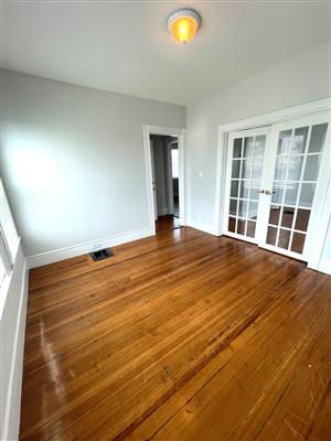 69 Raymond Ave, West Somerville