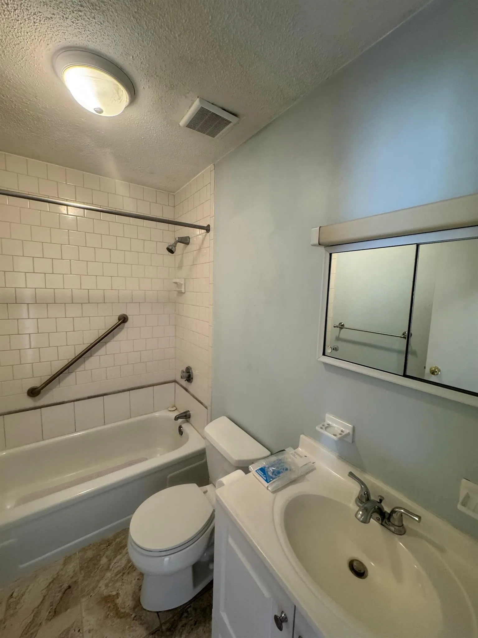 474 Broadway, Magoun Square