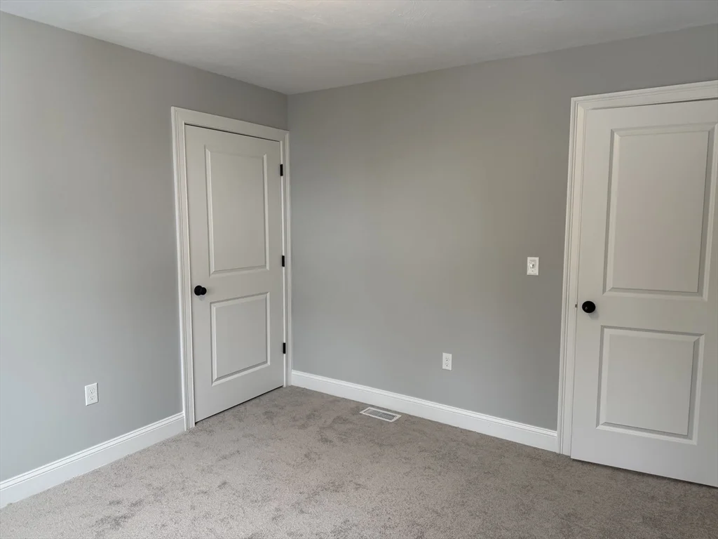 25 Kashmir's Way, Middleboro