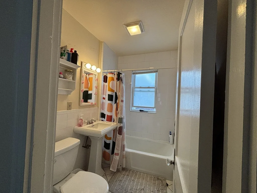 109 Birch St, Roslindale