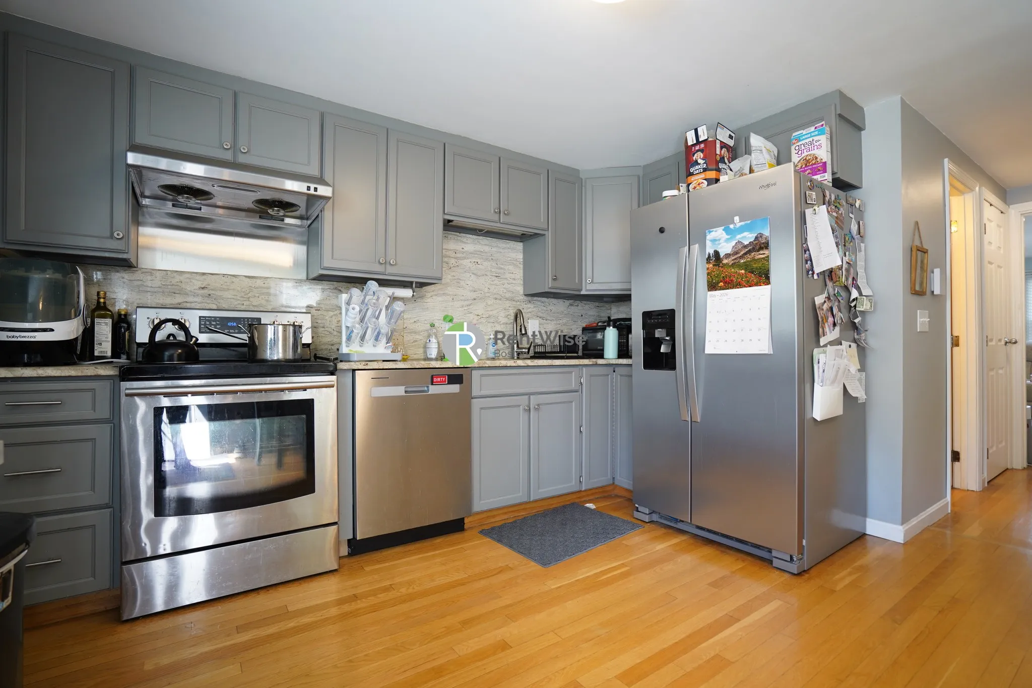 77 Knowlton St, East Somerville