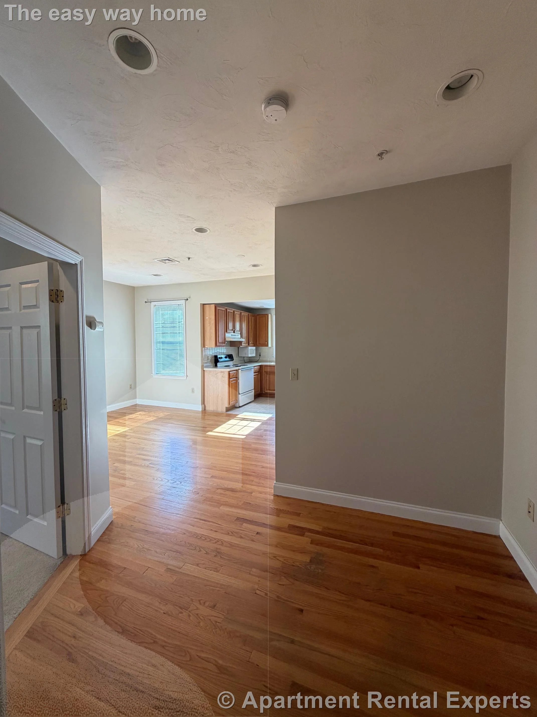 466 Green St, Central Square