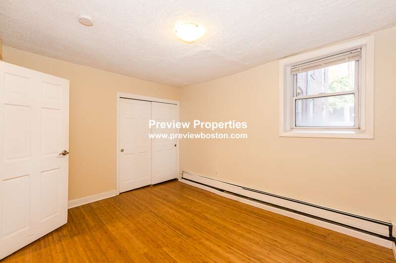 137 Chiswick Rd, Brighton