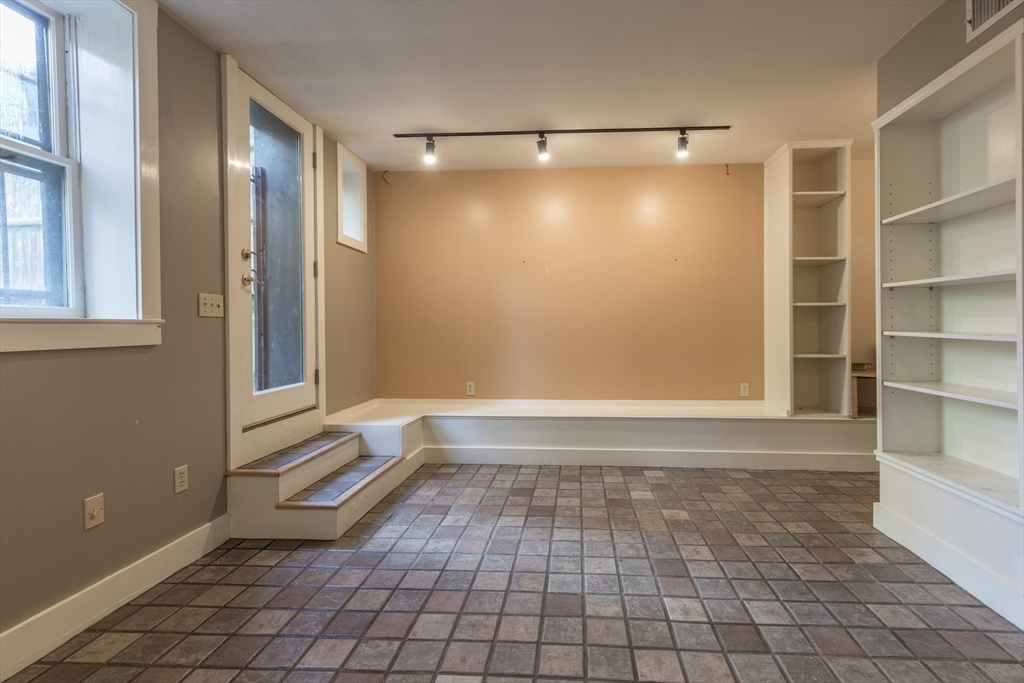 75 Chandler St, South End