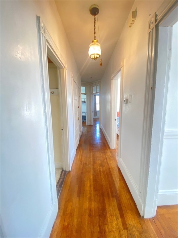 58 Aspinwall Ave, Brookline