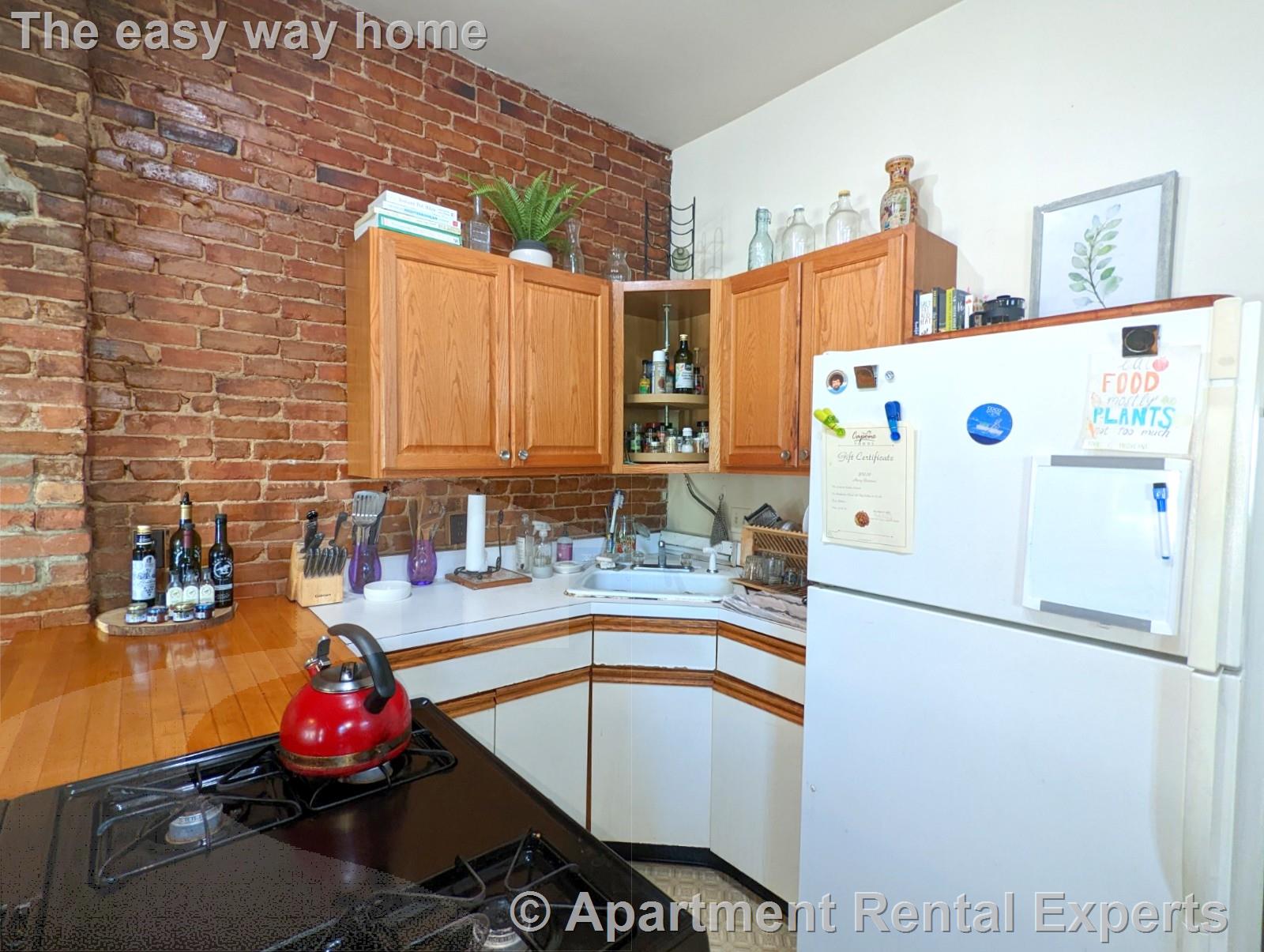 17 Howe St, Winter Hill