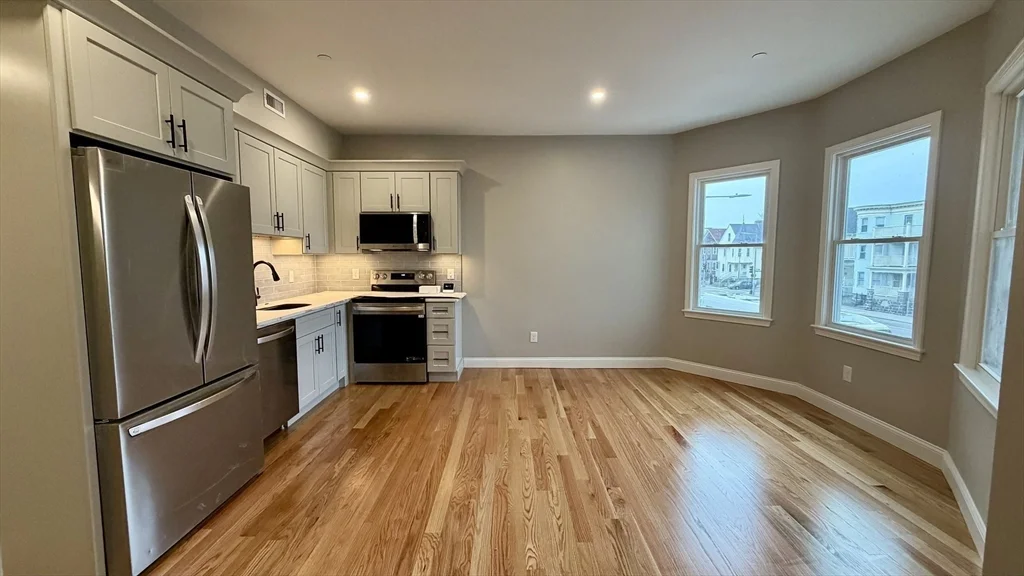 663 Columbia Rd, Dorchester