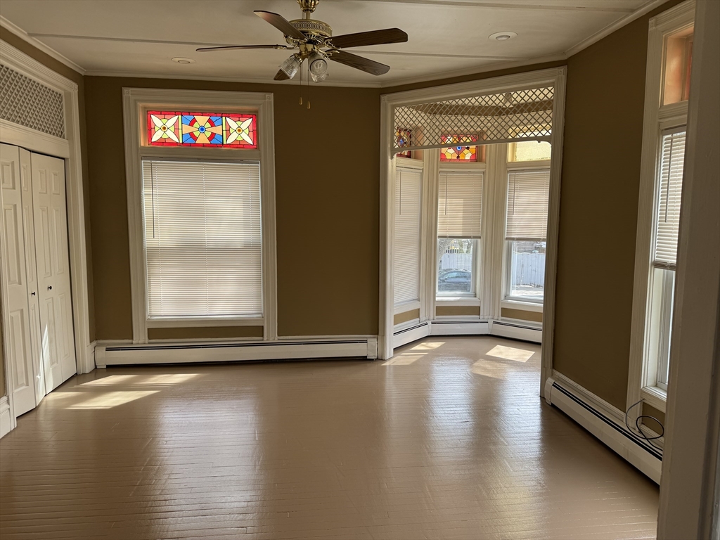 6-8 Park St, Zip 01830