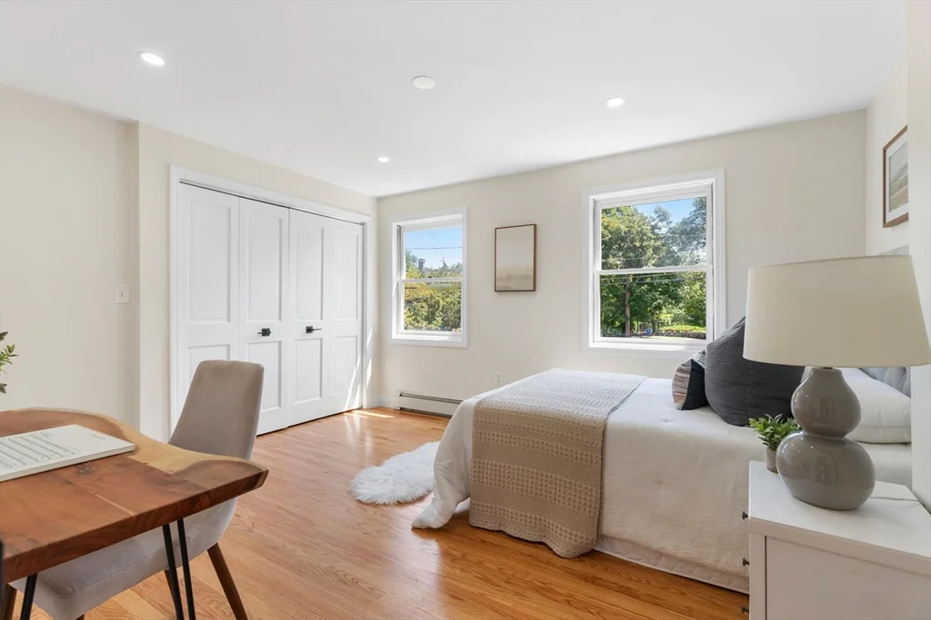 29 Cottage St, Newton Upper Falls