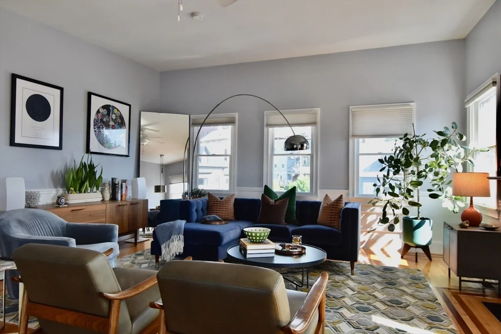 157 Dorchester St, South Boston