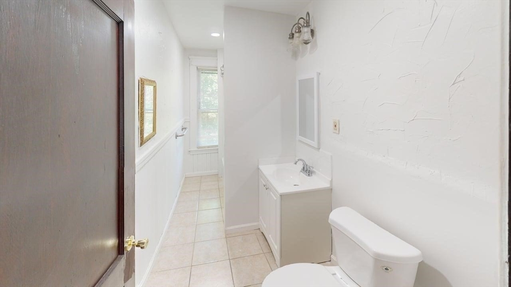 190 Pilgrim, Worcester