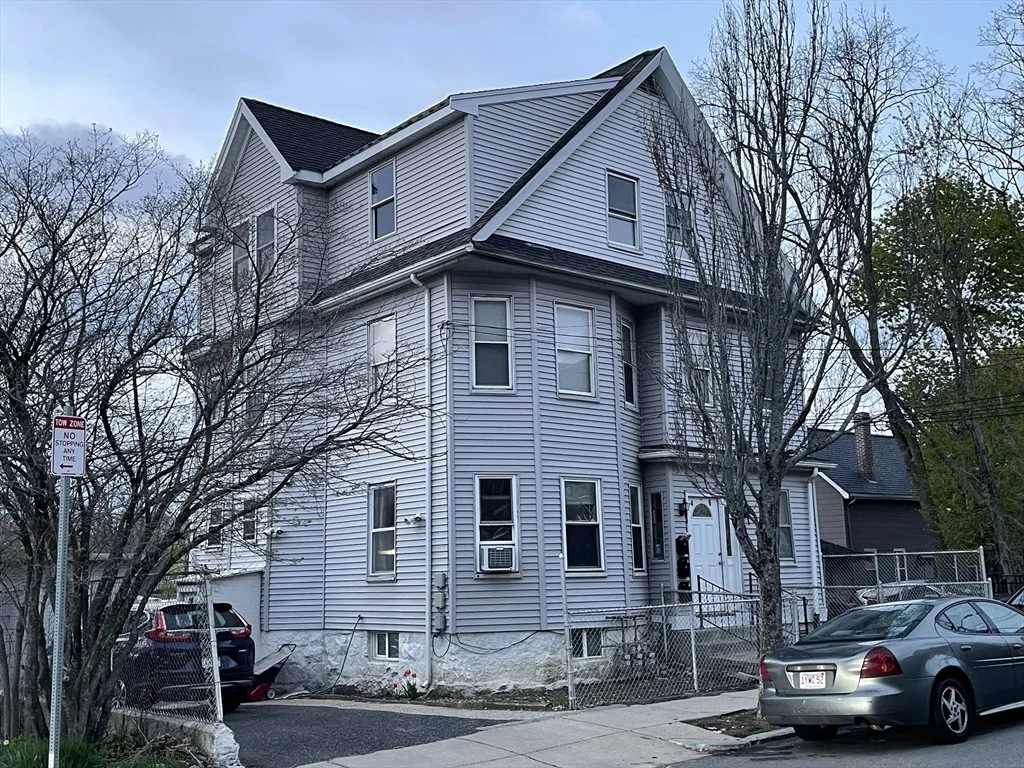 6 Beacon St, Hyde Park