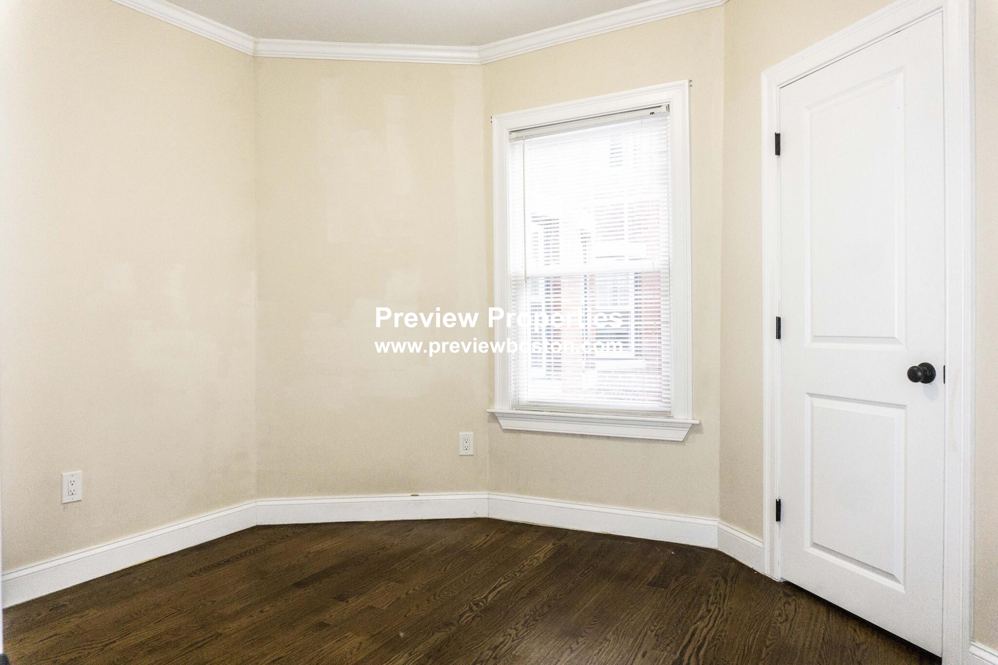 2975 Washington St, Roxbury