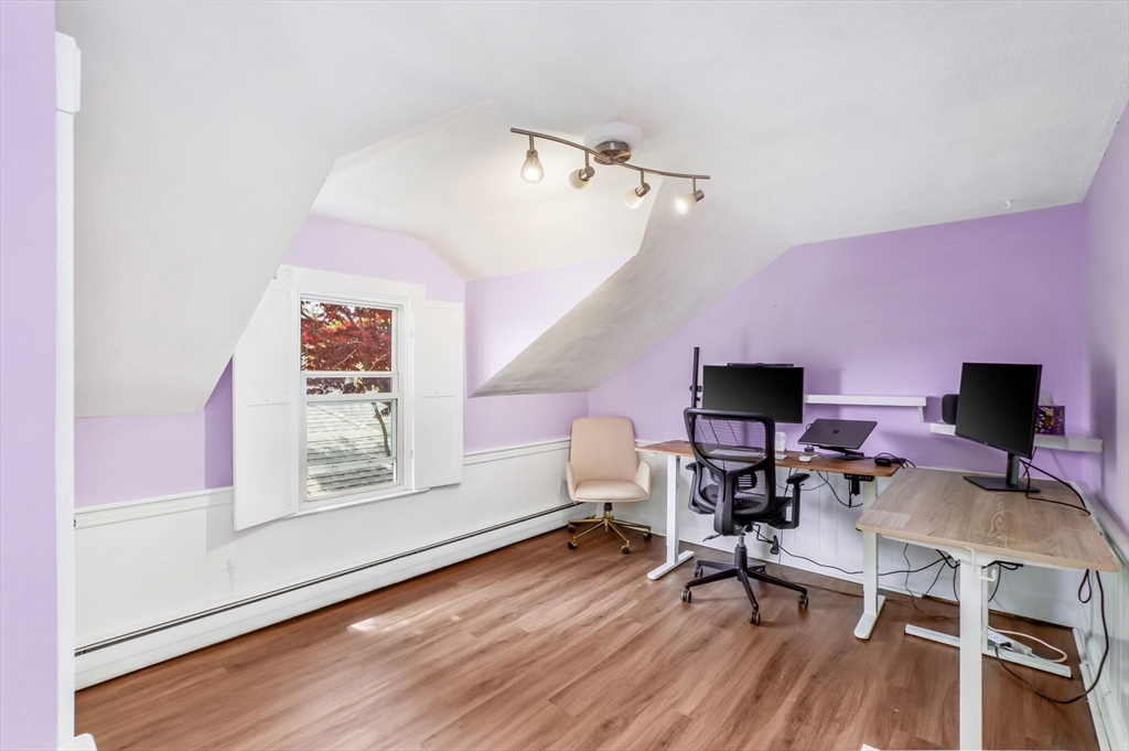 18 Washington Ave, New Bedford