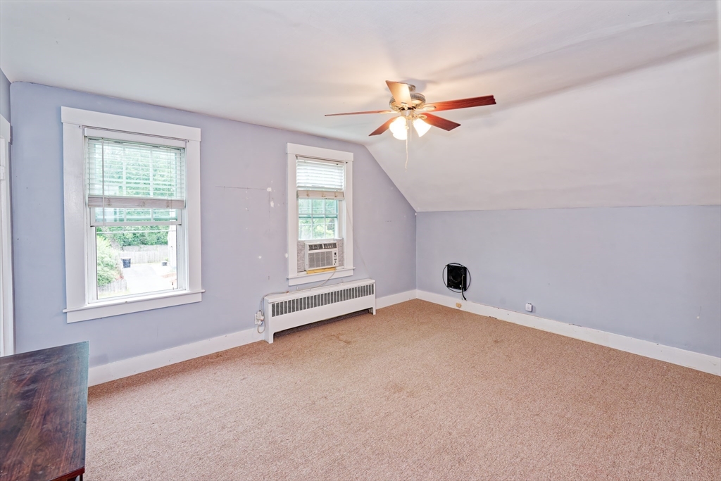 336 Bishop St, Framingham