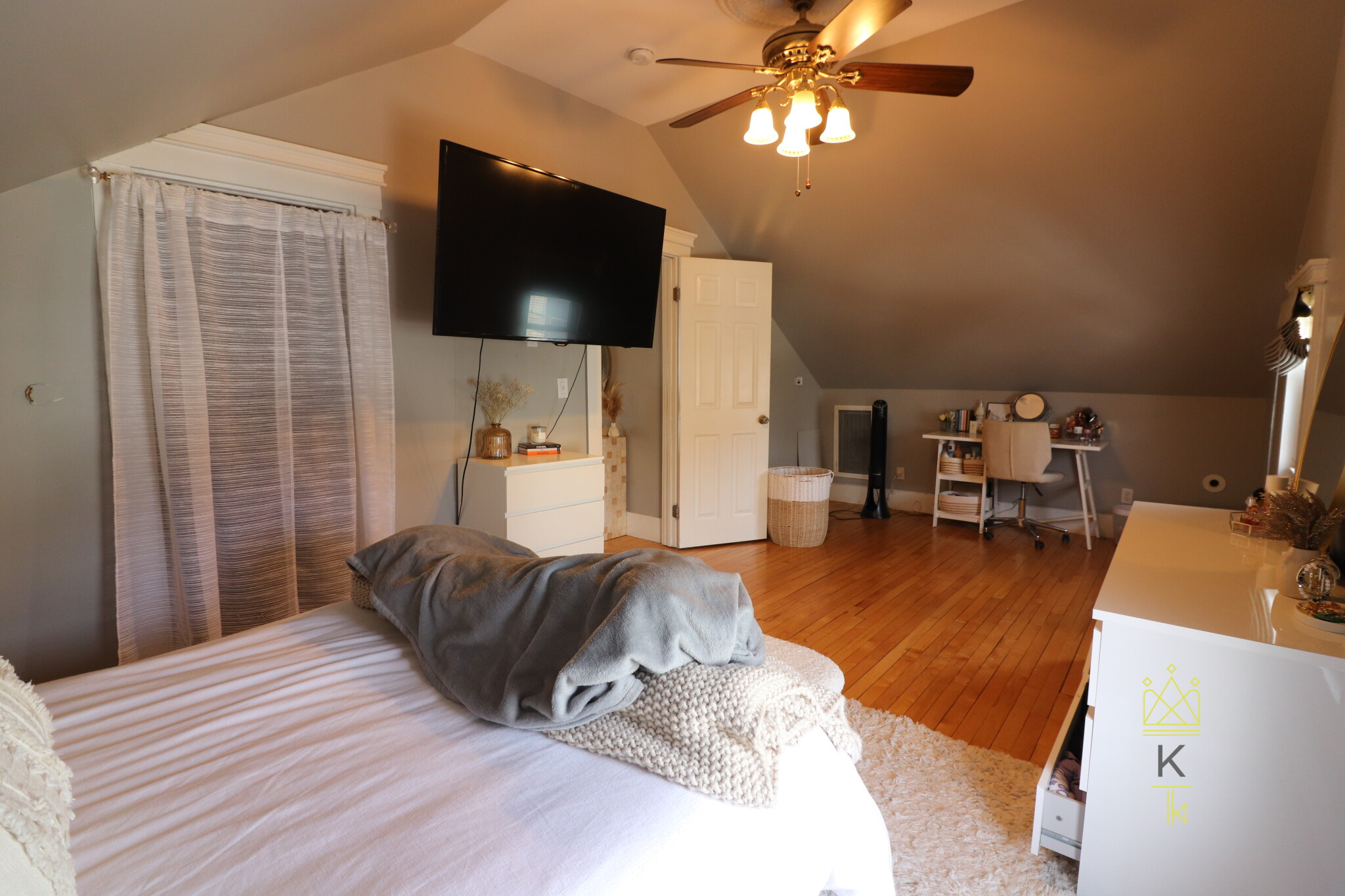 8 Parker St, Charlestown