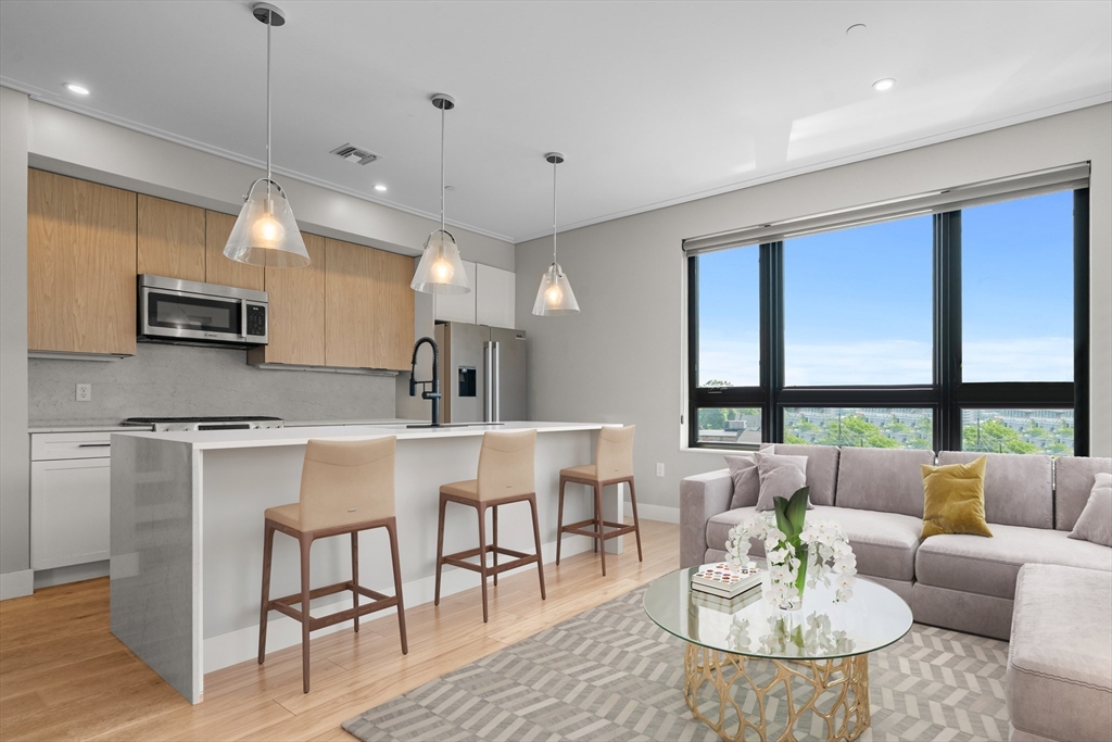 70 Leo Birmingham Pkwa, Allston