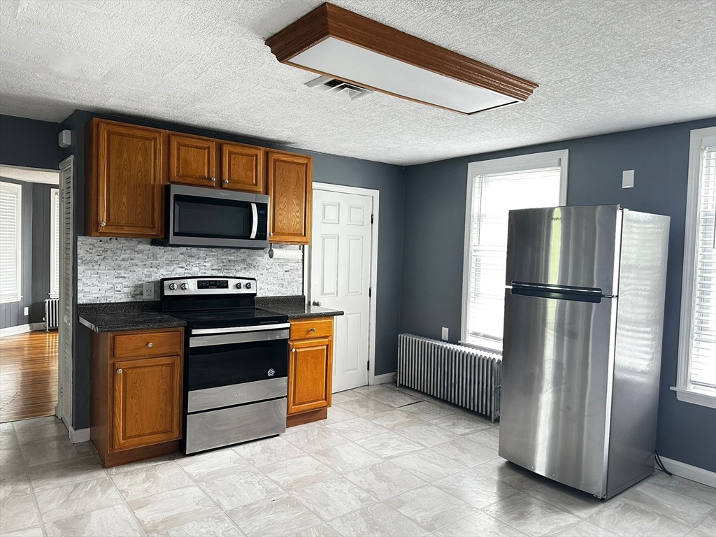 71 Thatcher St, Brockton