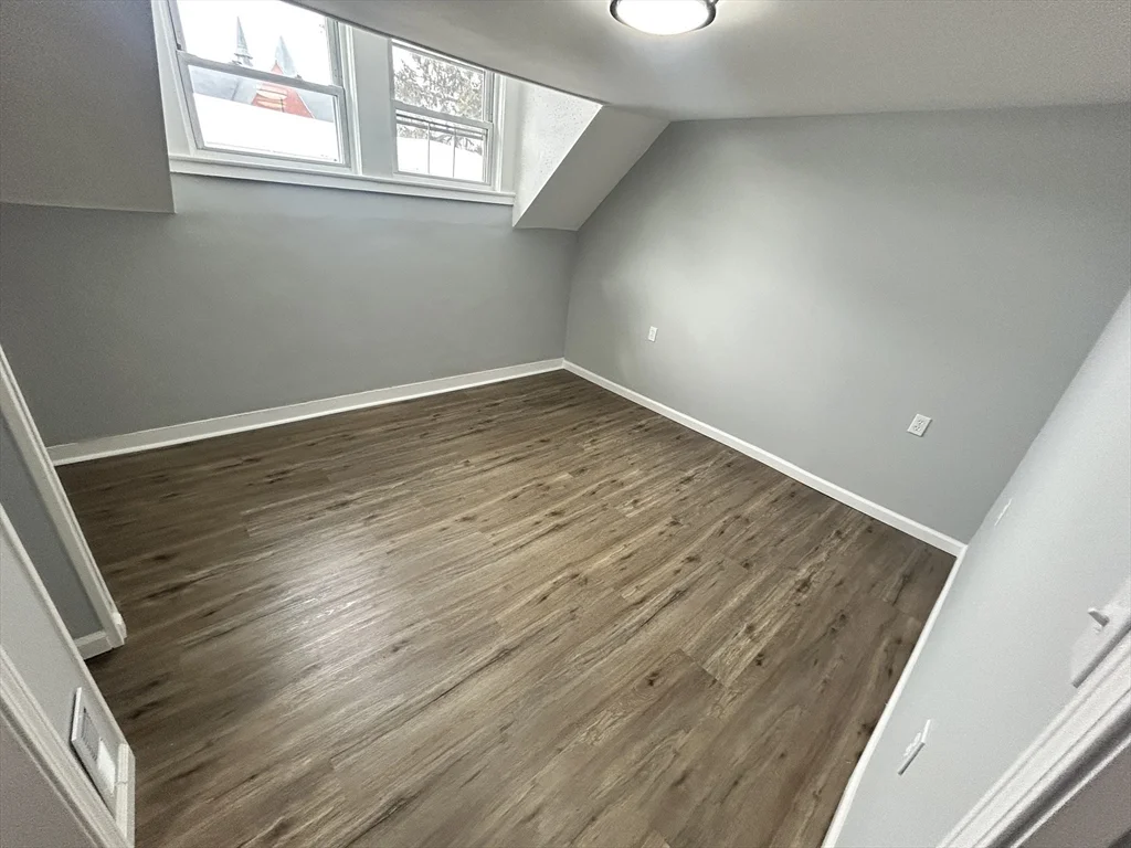 20 Ashland St, Haverhill