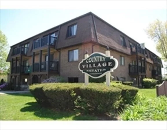 816 County St, Taunton