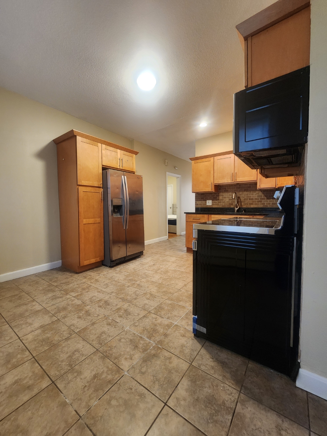 115 Regent St, Roxbury