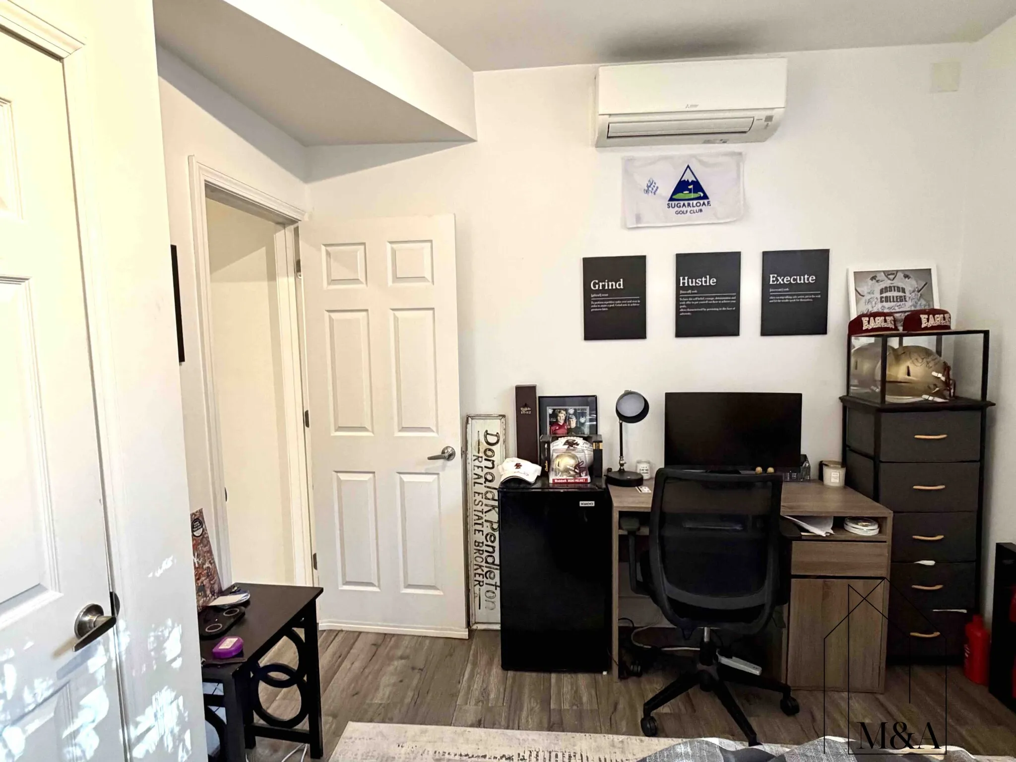 12 Braemore Rd, Brighton