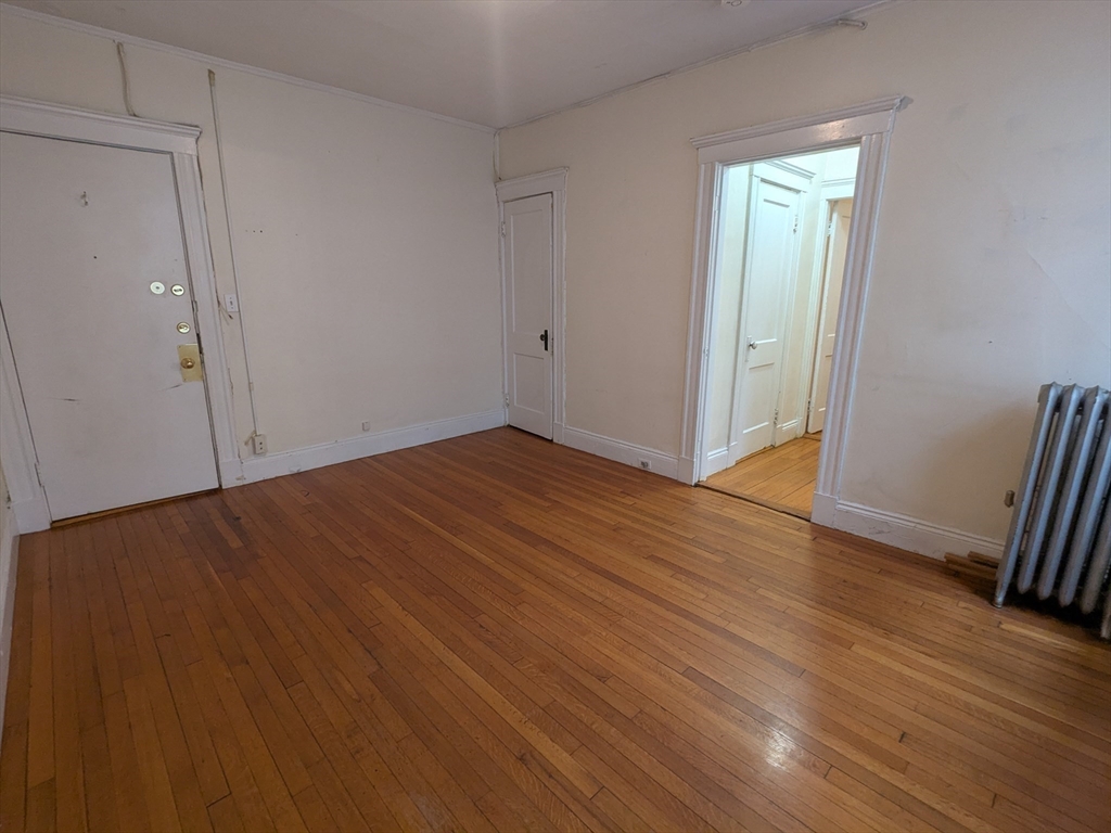 33 Walbridge St, Allston