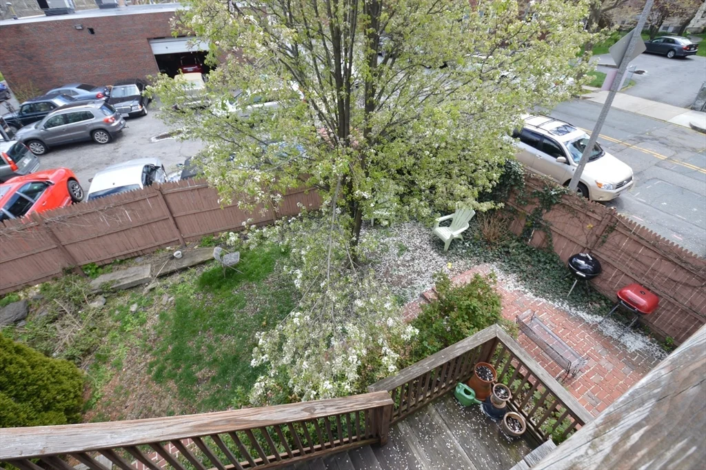 13 Centre St, Roxbury