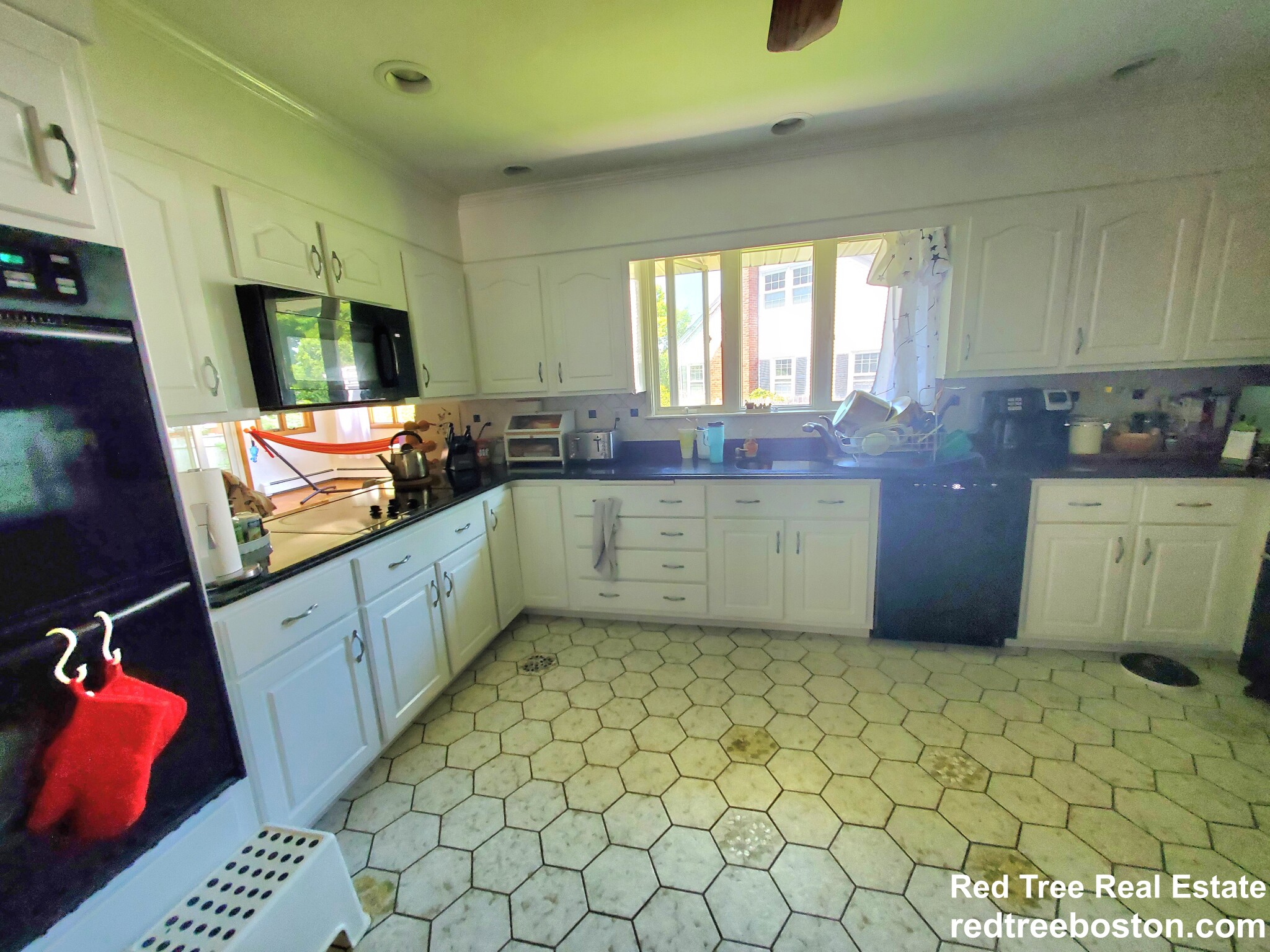 20 Mossdale Rd, Jamaica Plain