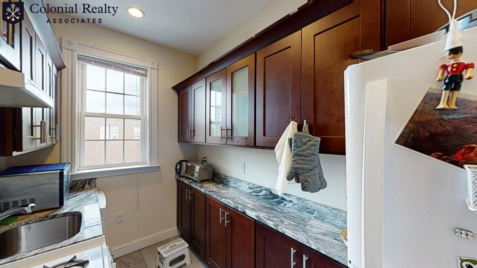 15 Glenville Ave, Allston