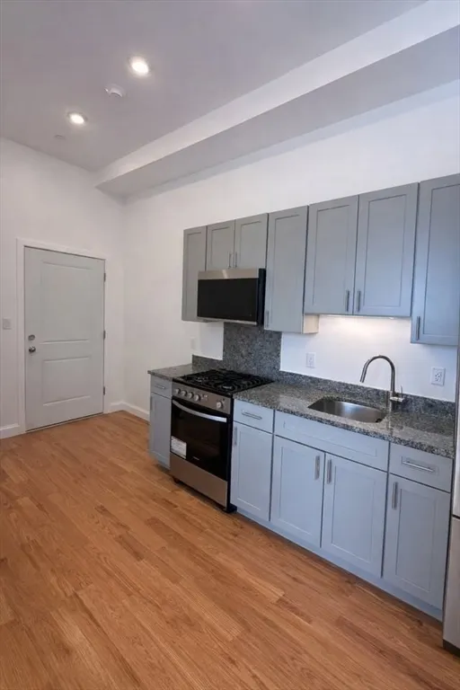 52 Washington Ave, Chelsea