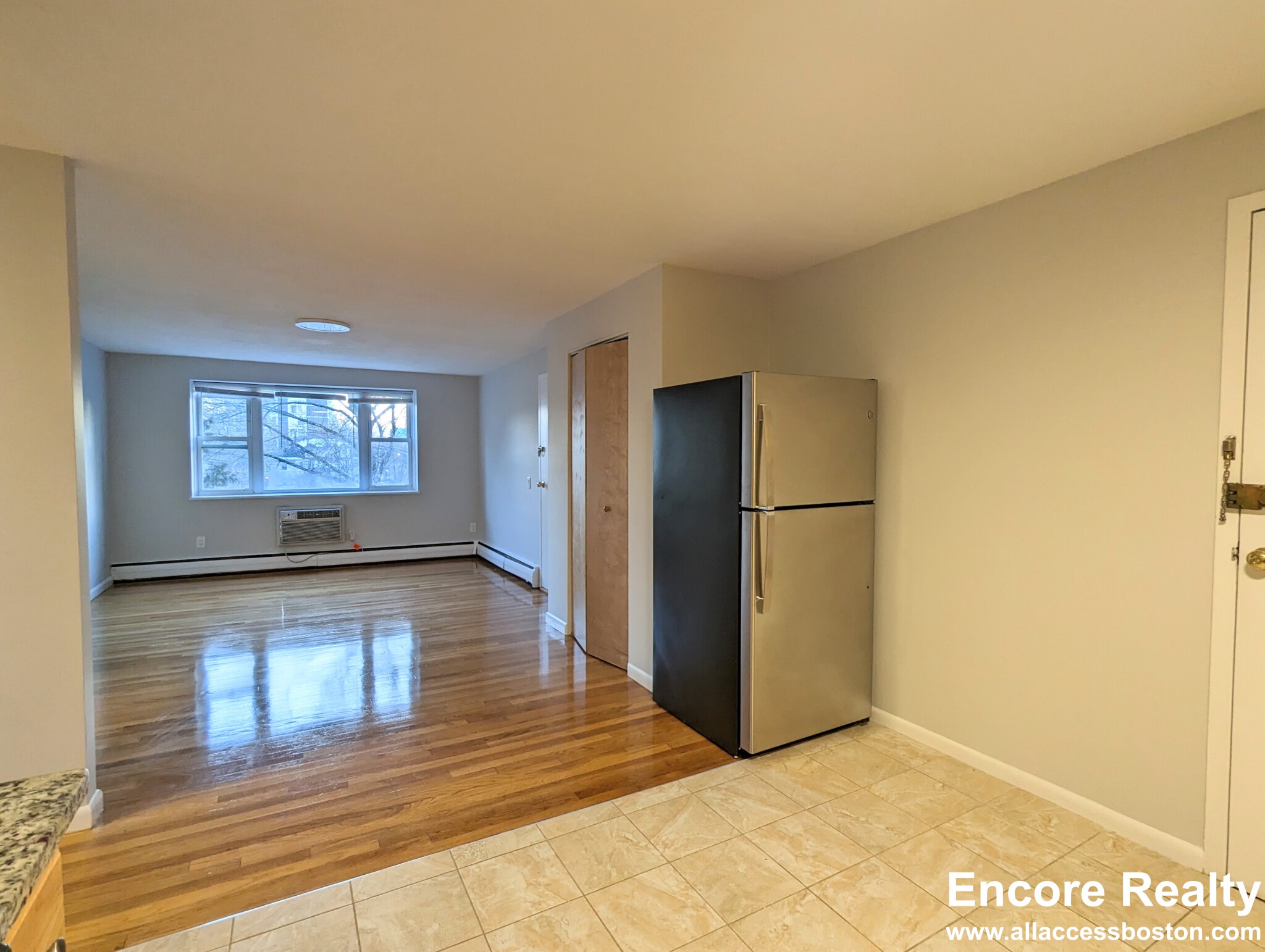 110 Babcock St, North Brookline