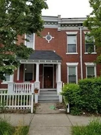 1751 Commonwealth Ave, Brighton