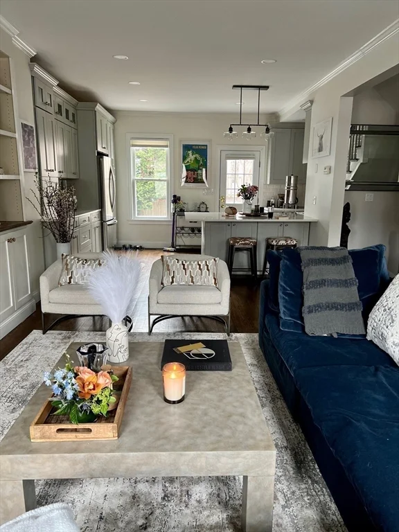 397 E 5th St, South Boston