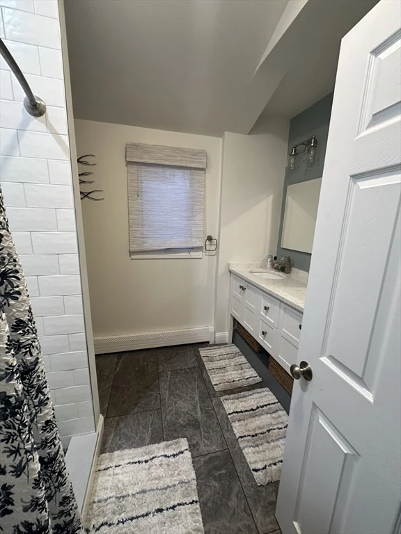 99 Bay Avenue (Weekly Summer Rent, Green Harbor