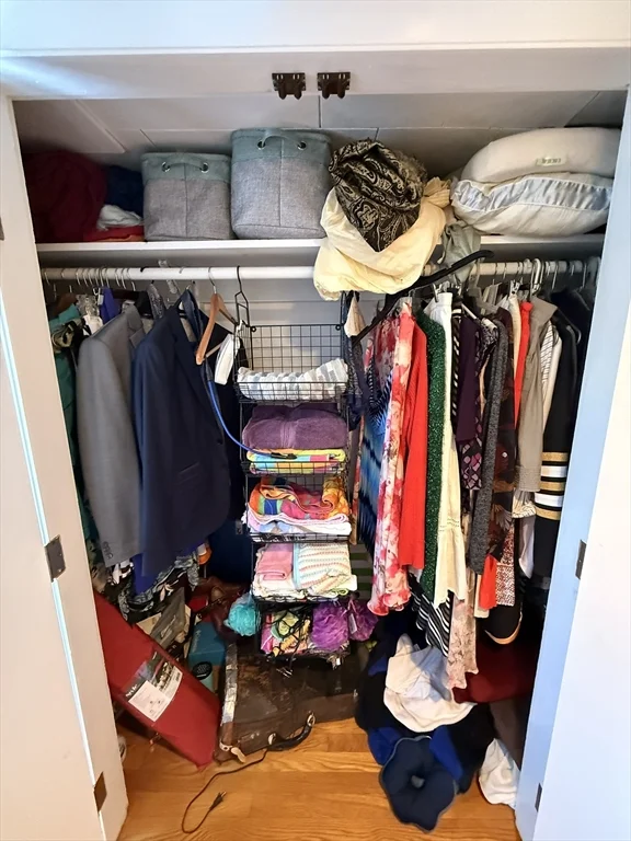 69 Seaverns Ave, Jamaica Plain