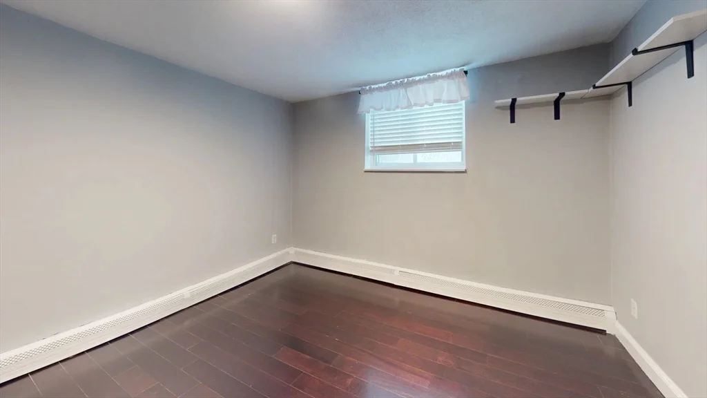 31 Westgate Rd, West Roxbury