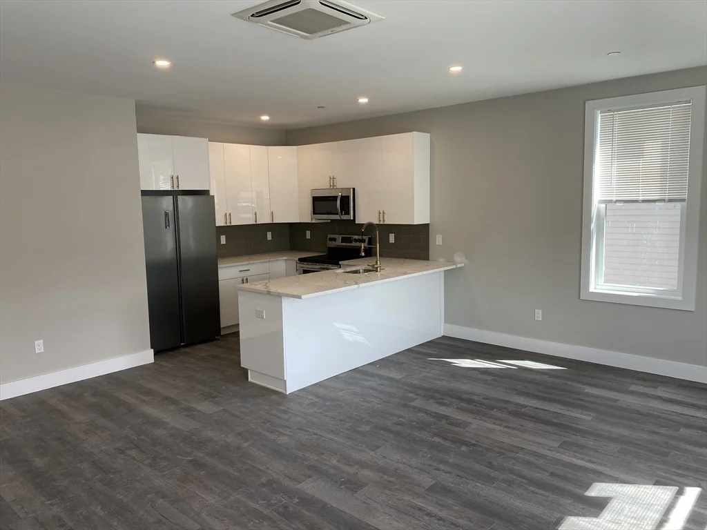 32 Norwood St, Dorchester