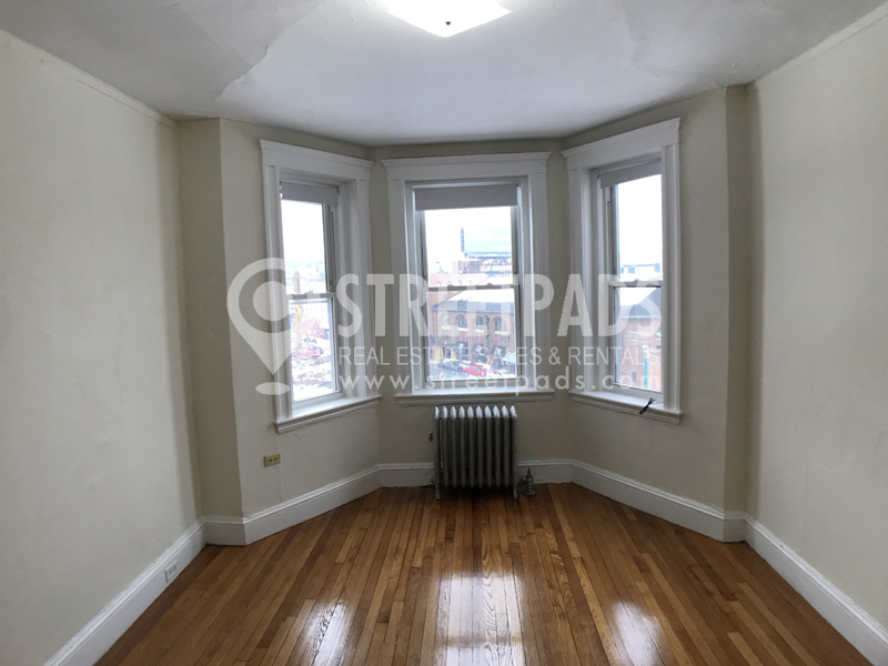 1175 Boylston St, Fenway