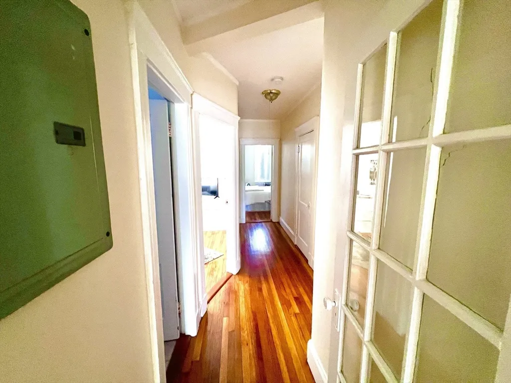 235 Freeman St, North Brookline