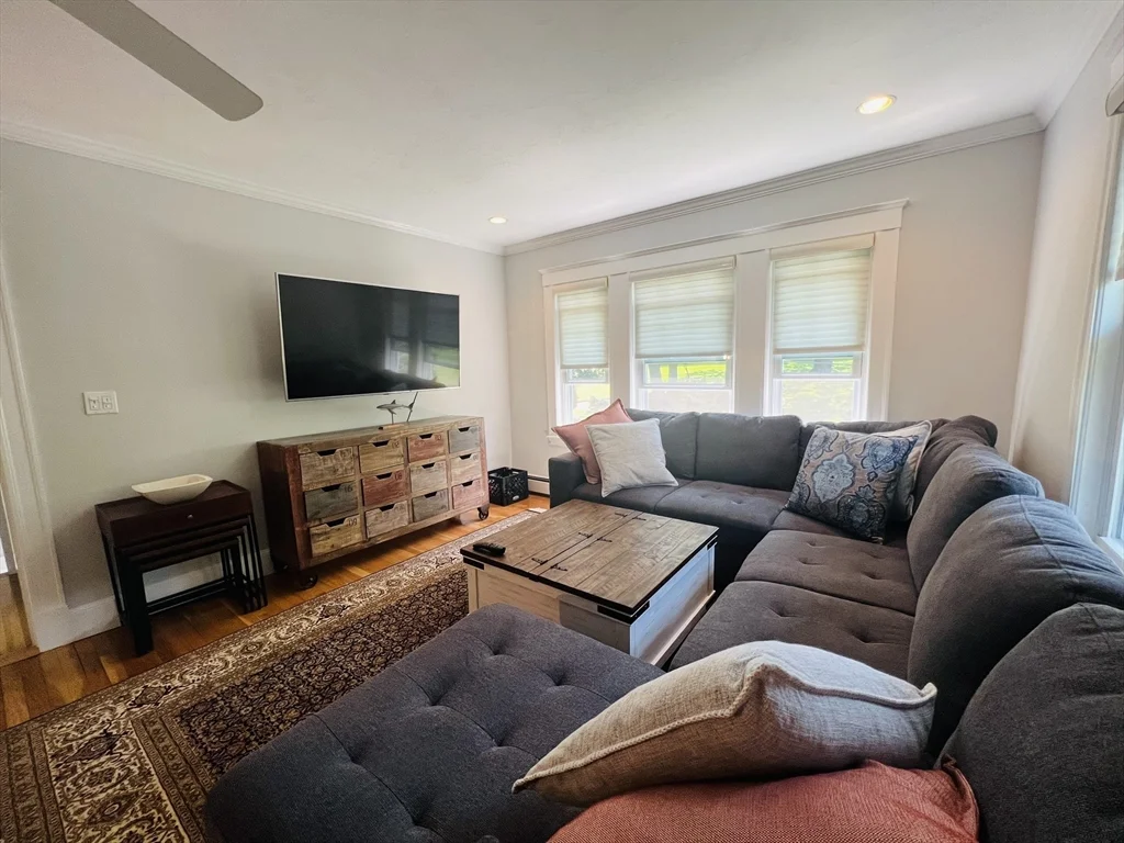 15 Abigail Ave, Quincy
