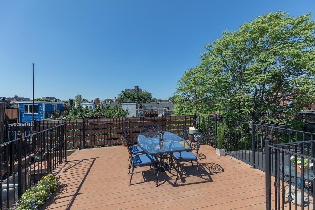 32 Milford, South End