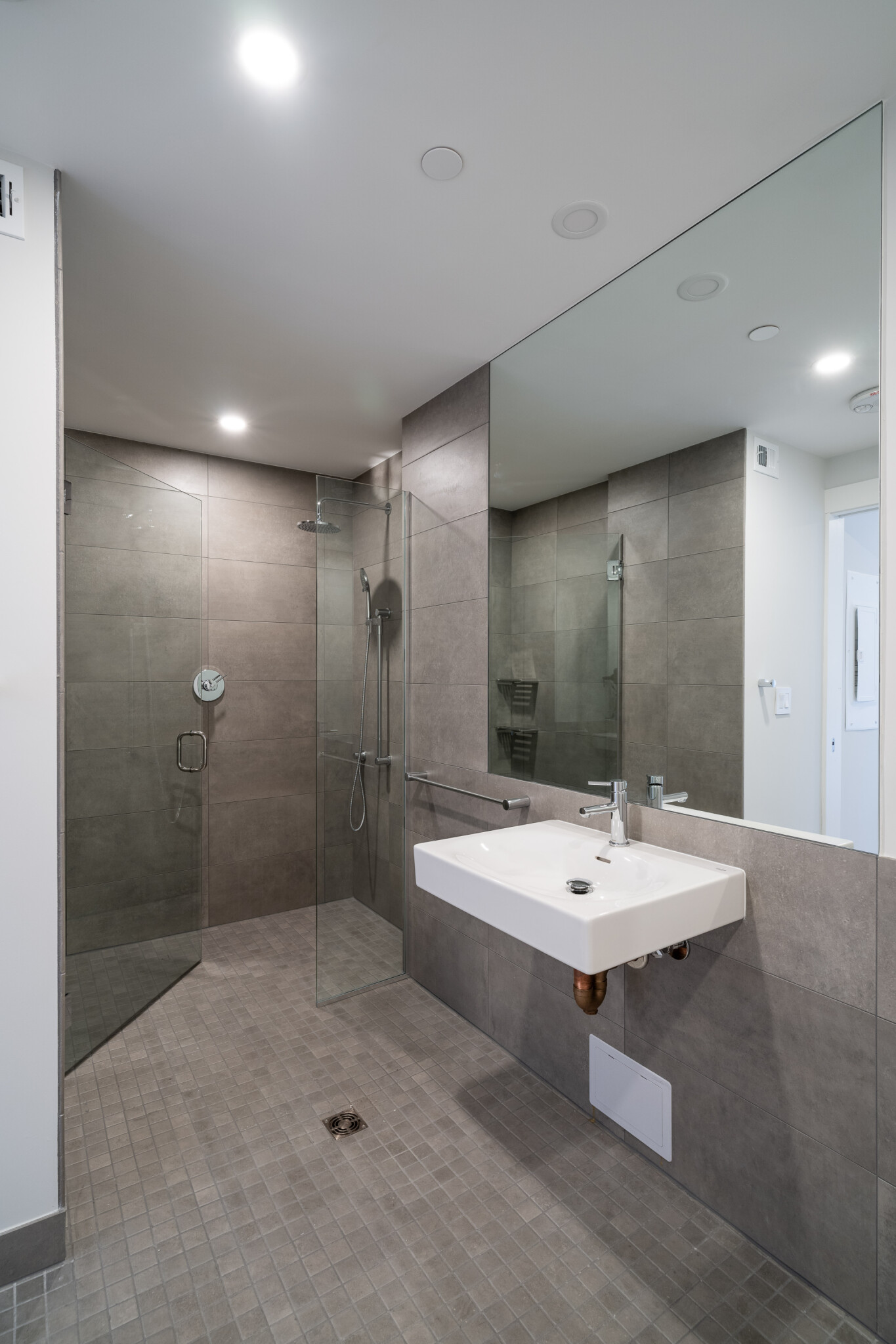 1410 Columbia Rd, South Boston