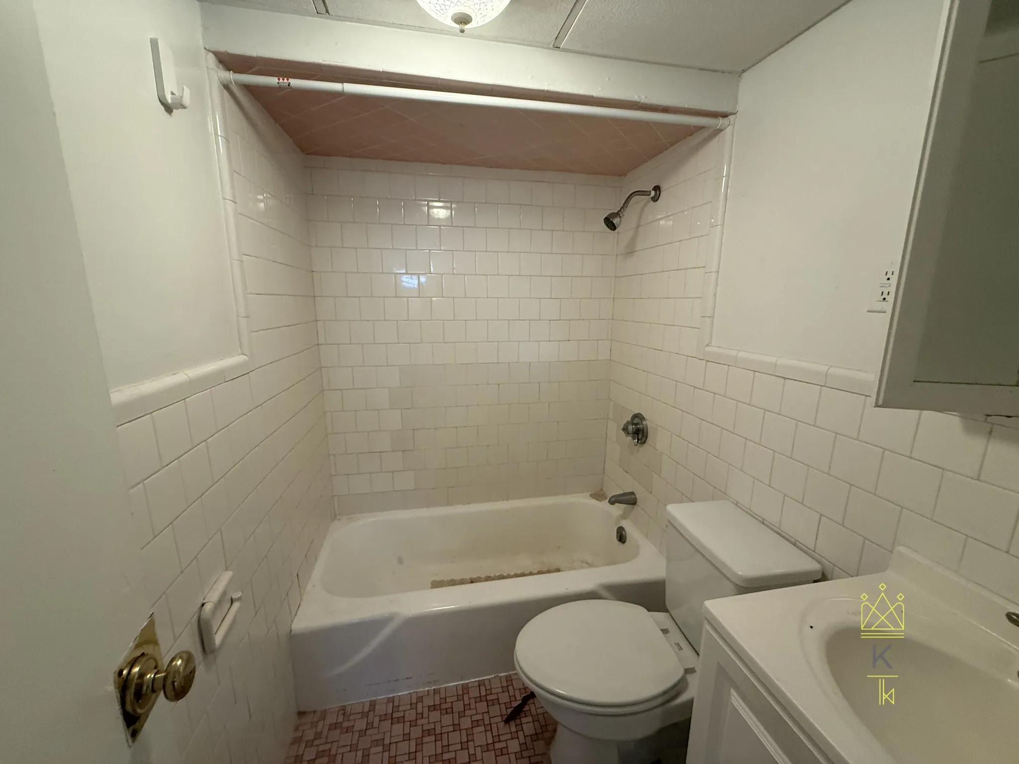 409 Huntington Ave, Fenway