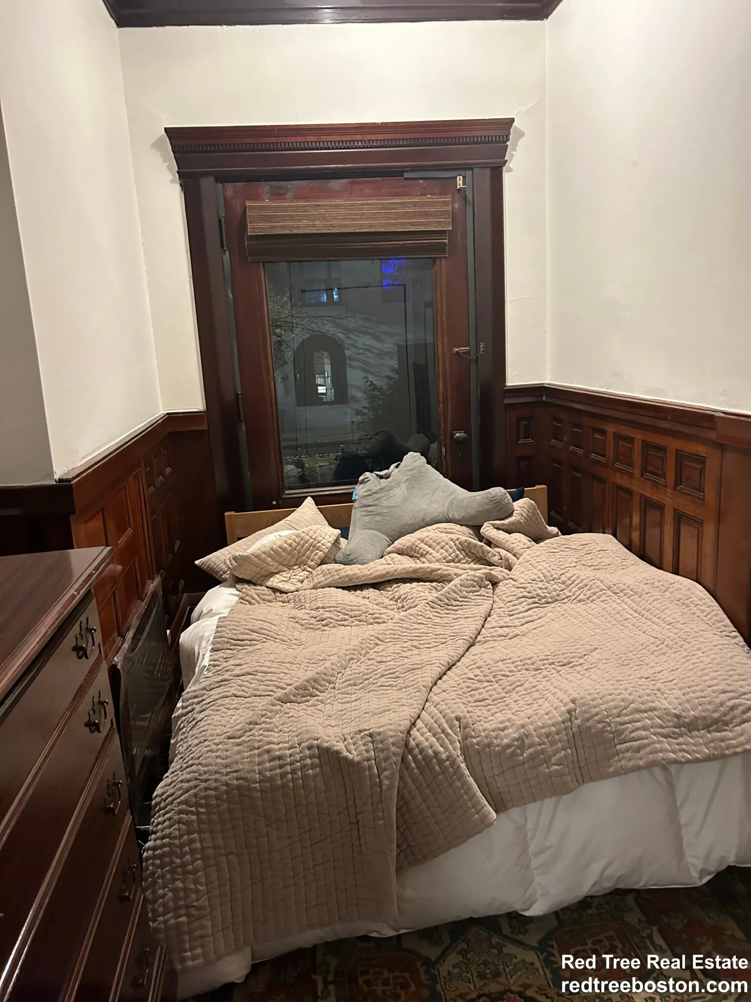 27 Bay State Rd, Fenway