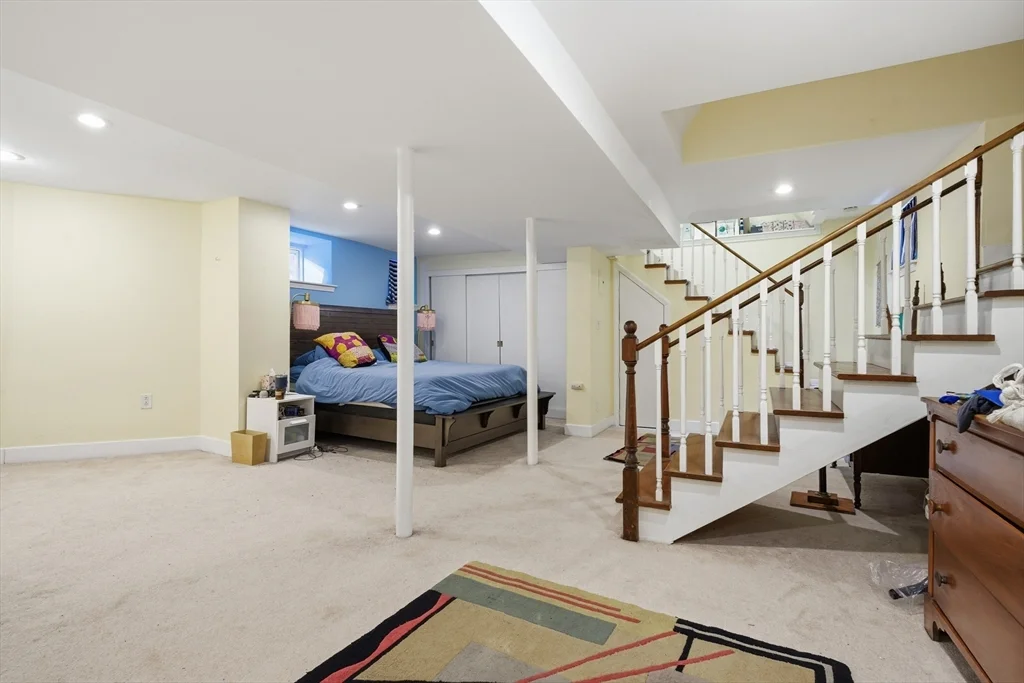 11 Asticou, Jamaica Plain