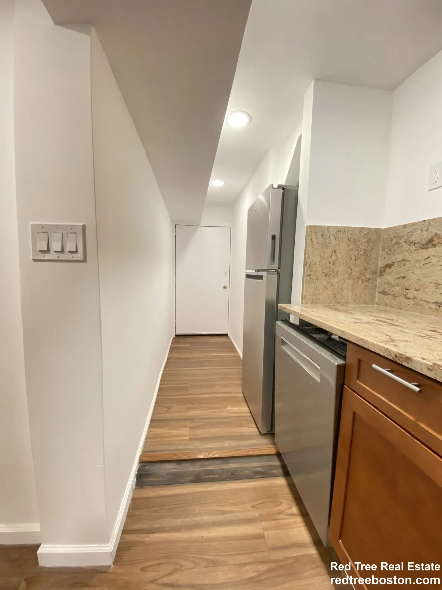 688 Parker St, Mission Hill